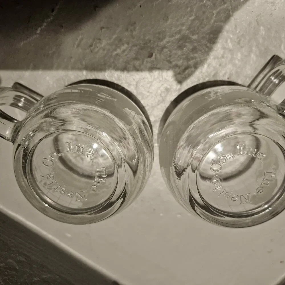Nestlé World Globe Vintage Coffee Cups